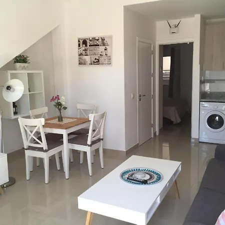 La Venecia De Canarias Appart hôtel *